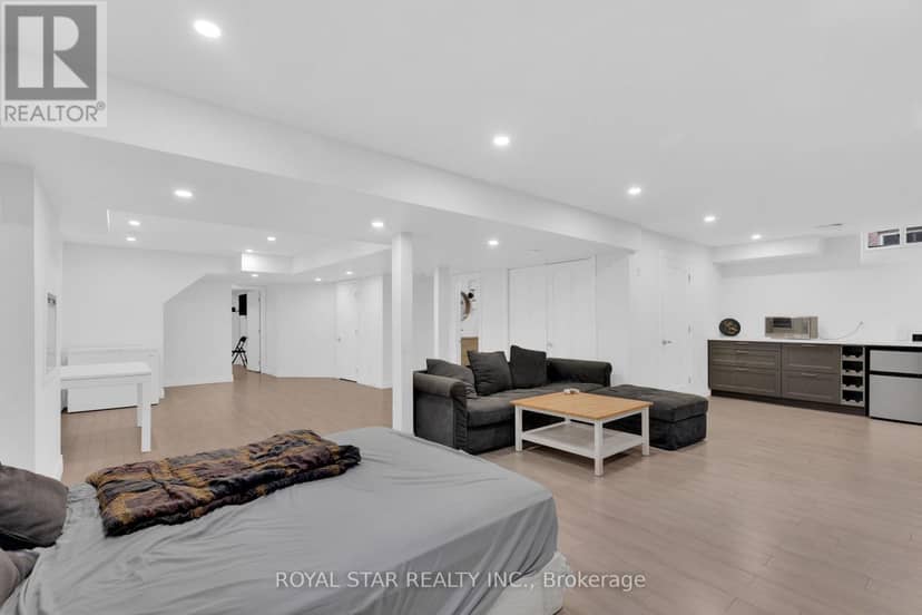 50 Brookwater Crescent — photo 39 of 40