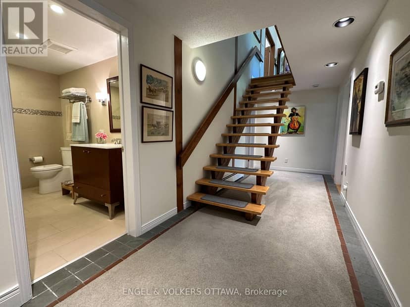 4637 Northwoods Drive — photo 11 of 40