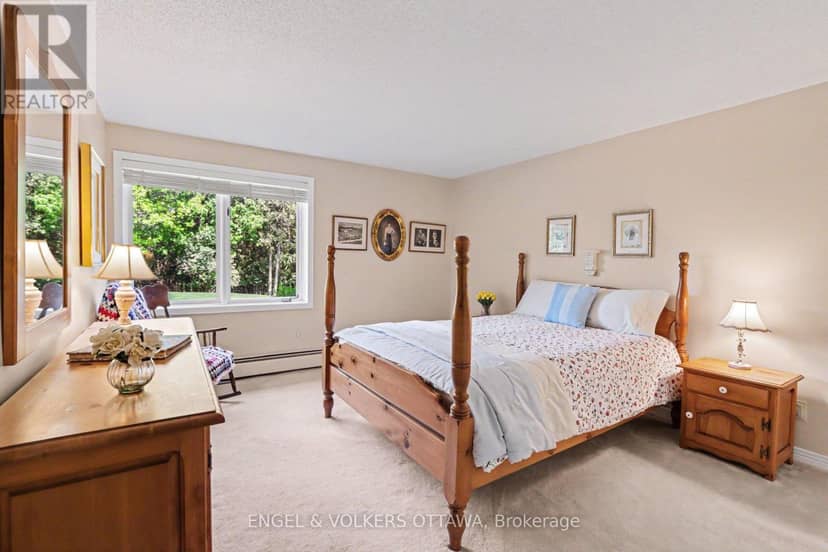 4637 Northwoods Drive — photo 36 of 40