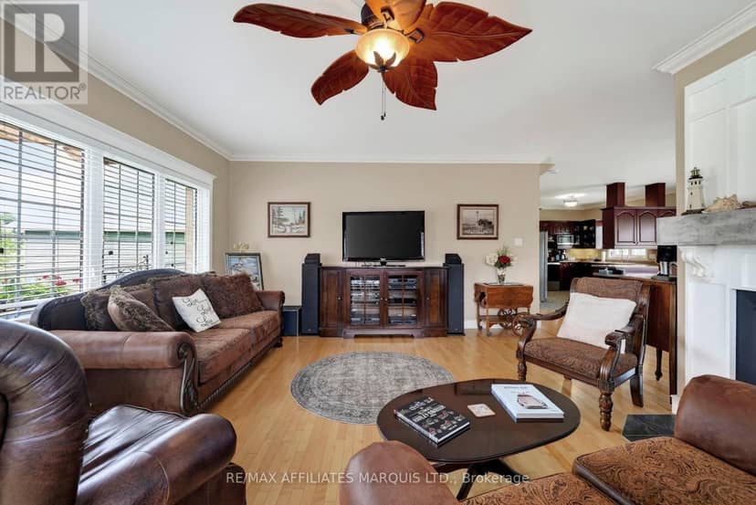 6242 Shannon Lane — photo 11 of 40