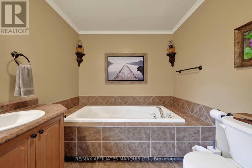 6242 Shannon Lane — photo 25 of 40