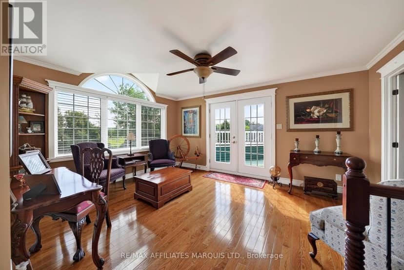 6242 Shannon Lane — photo 32 of 40