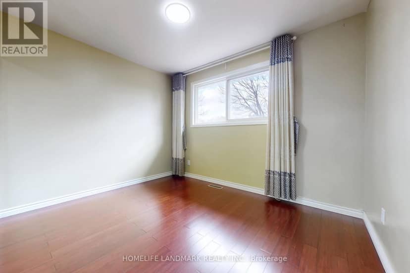 225 Pineway Boulevard — photo 13 of 31