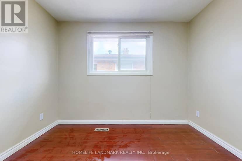 225 Pineway Boulevard — photo 15 of 31