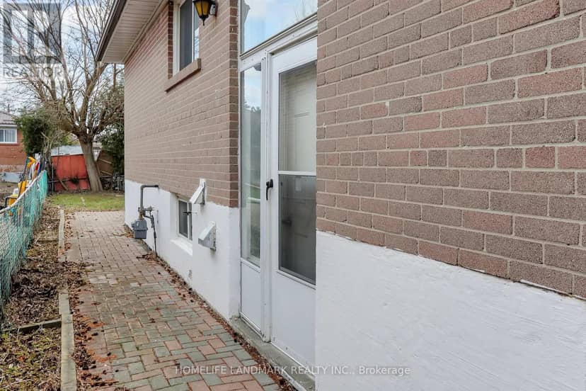 225 Pineway Boulevard — photo 19 of 31