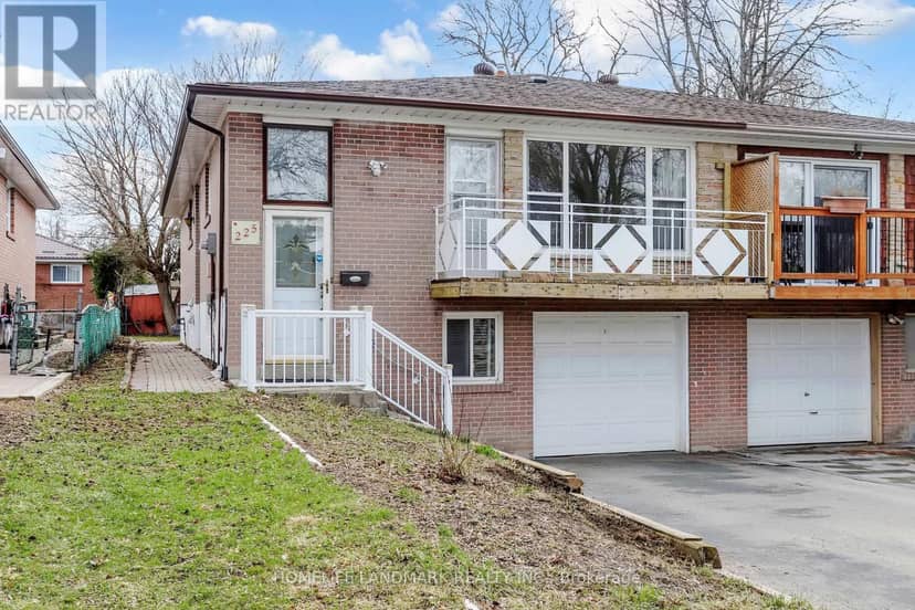 225 Pineway Boulevard — photo 3 of 31