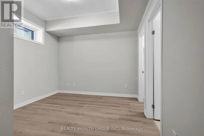 69 - 25 Isherwood Avenue N — photo 19 of 27