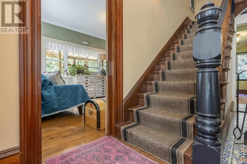 174 South Street — photo 23 of 40
