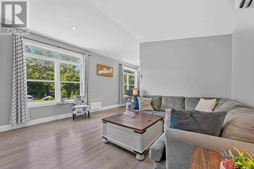 4 Kellys Lane — photo 12 of 38