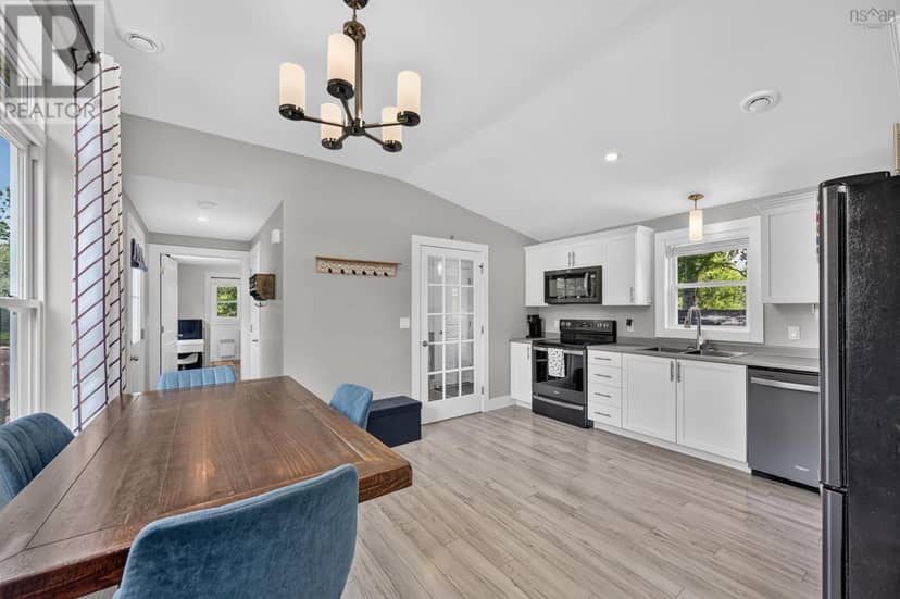 4 Kellys Lane — photo 10 of 38