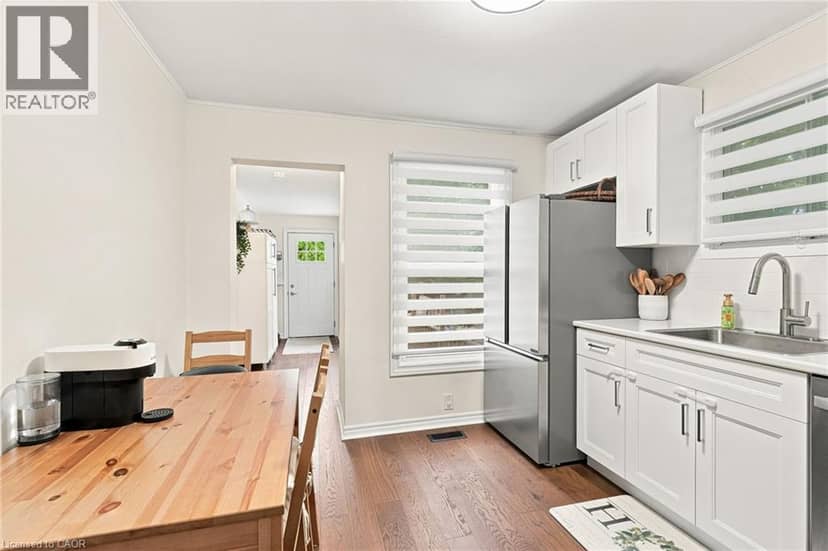 122 LIMERIDGE Road W — photo 12 of 40