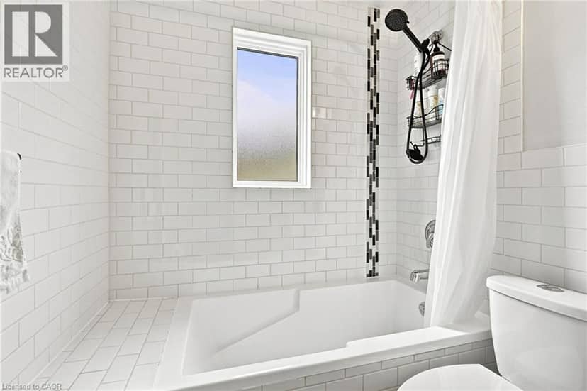 122 LIMERIDGE Road W — photo 20 of 40