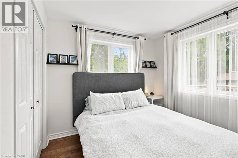 122 LIMERIDGE Road W — photo 26 of 40