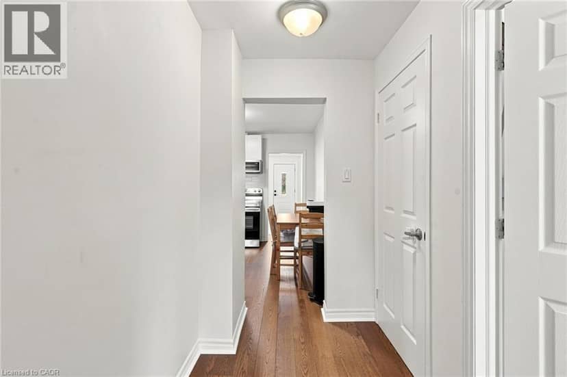 122 LIMERIDGE Road W — photo 30 of 40