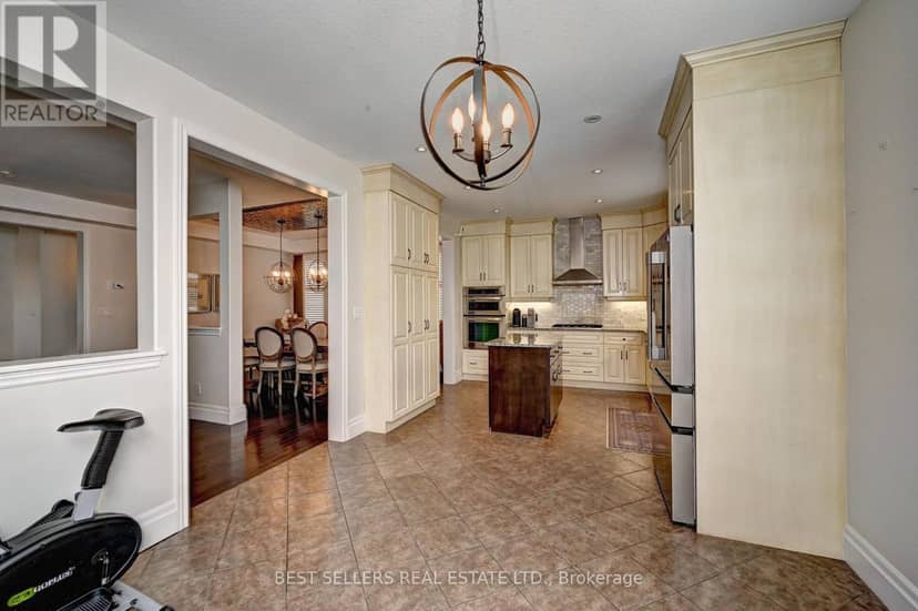 12 Popham Drive — photo 15 of 40