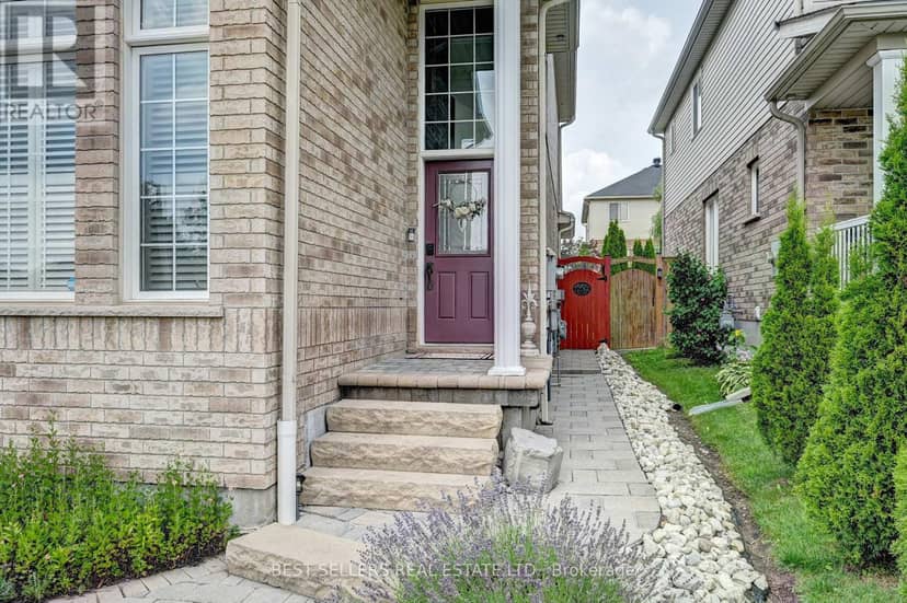 12 Popham Drive, Guelph, photo 3