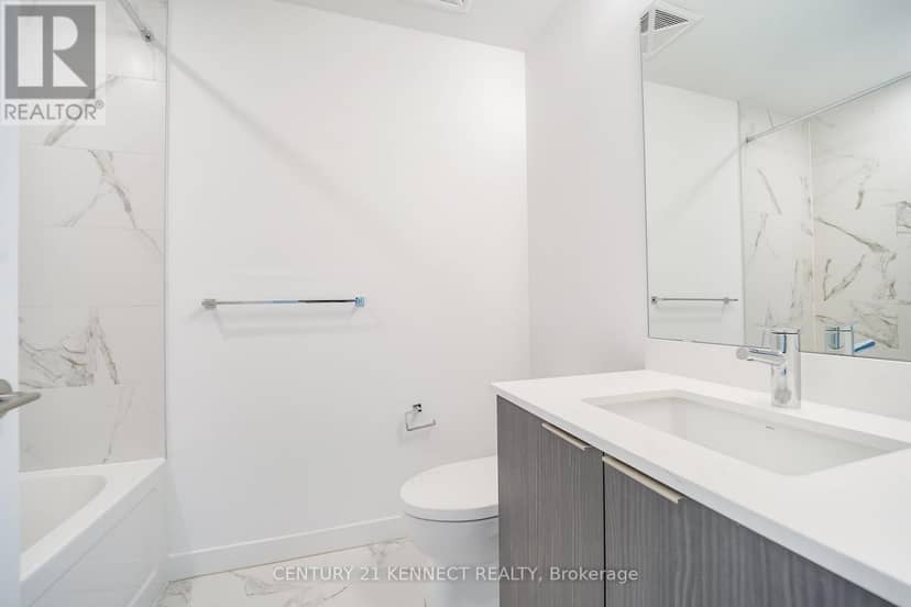 826 - 7 Golden Lion Heights — photo 16 of 40