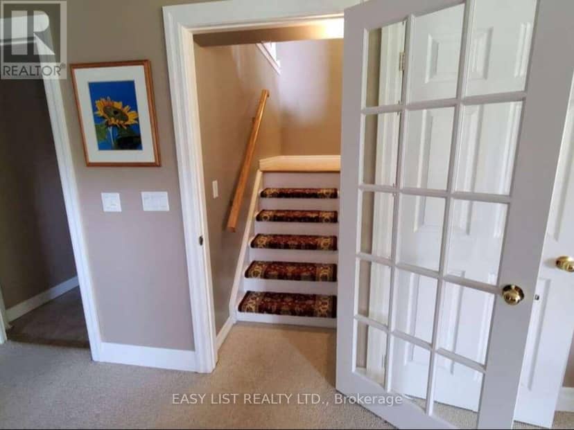 305 O'Connor Court — photo 21 of 35