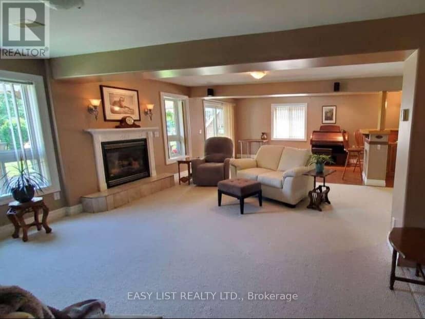 305 O'Connor Court — photo 24 of 35
