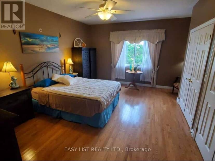 305 O'Connor Court — photo 11 of 35