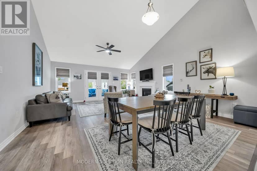 16 Stother Crescent — photo 16 of 40