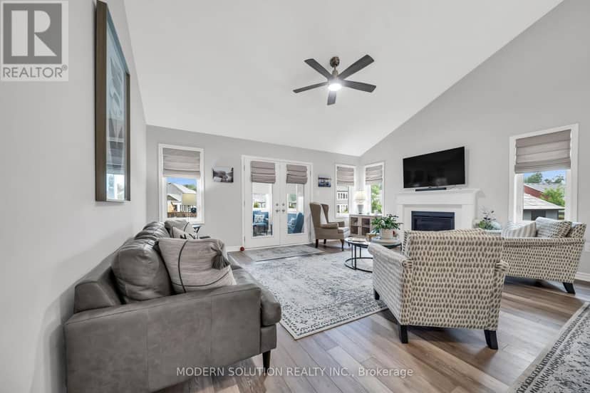 16 Stother Crescent — photo 17 of 40