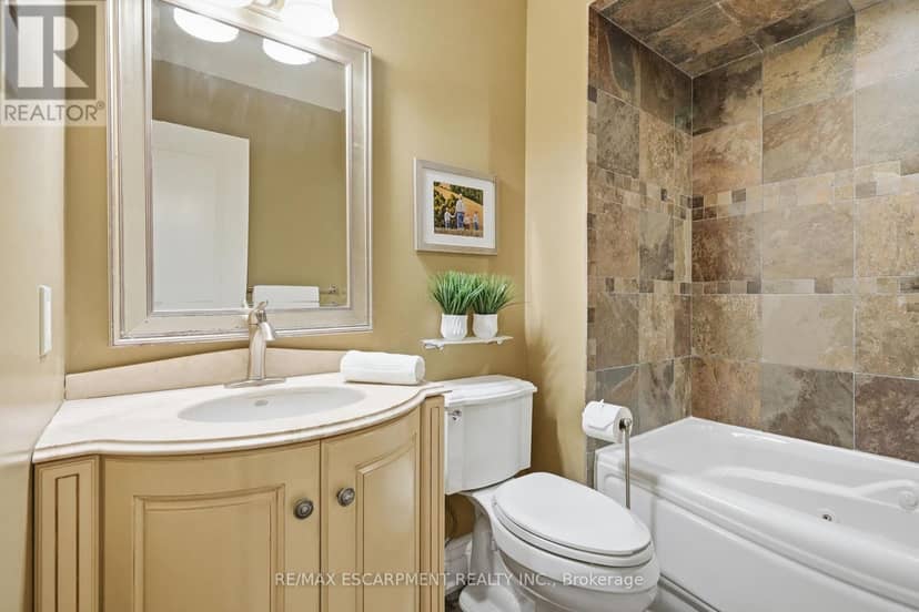 314 7th Concession Road E — photo 20 of 40