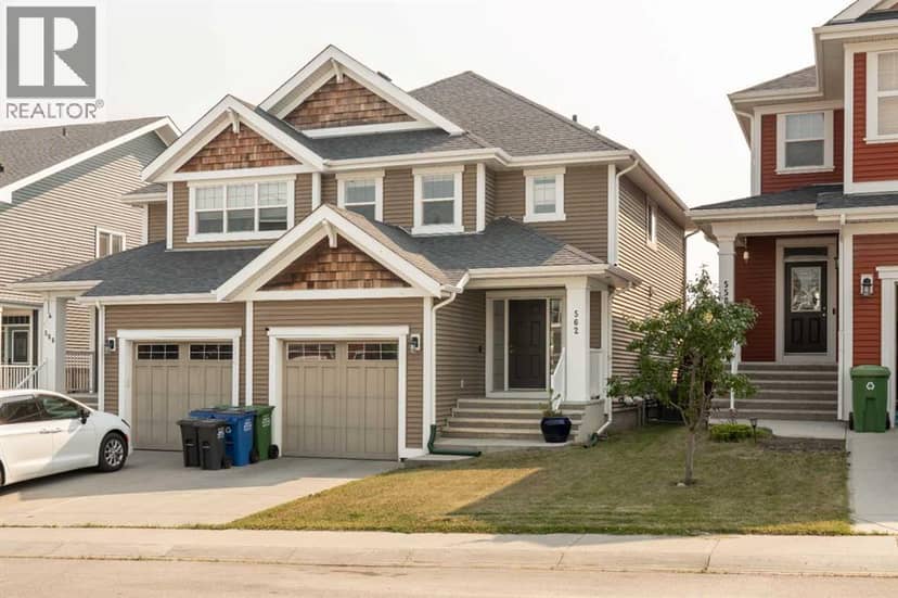 562 River Heights Crescent, Cochrane, photo 3