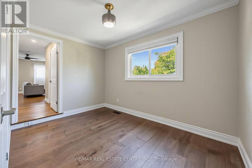 365 Lynn Place — photo 20 of 38