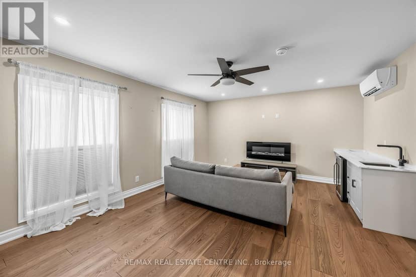 365 Lynn Place — photo 21 of 38