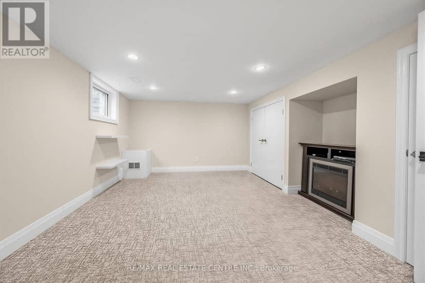 365 Lynn Place — photo 28 of 38