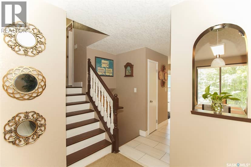 18 Kyle Street — photo 17 of 40