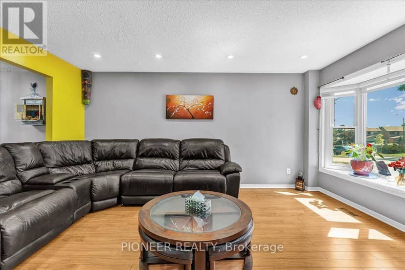 6452 Eastridge Road — photo 8 of 40