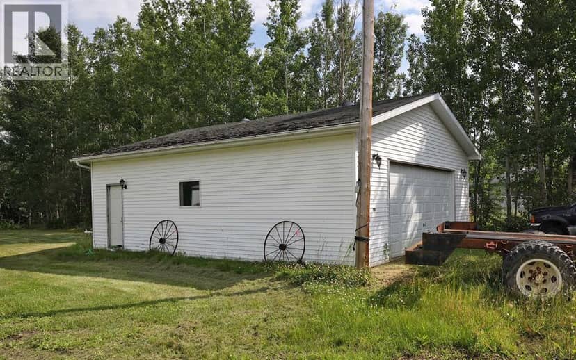 22077 Twp Rd 710 — photo 14 of 19