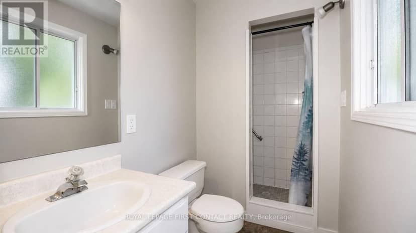 24 Howard Avenue — photo 21 of 40