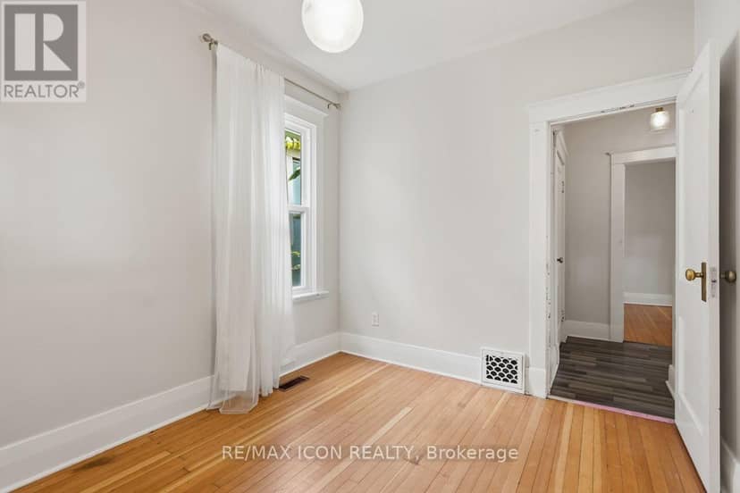 31 Mount Pleasant Avenue — photo 18 of 40