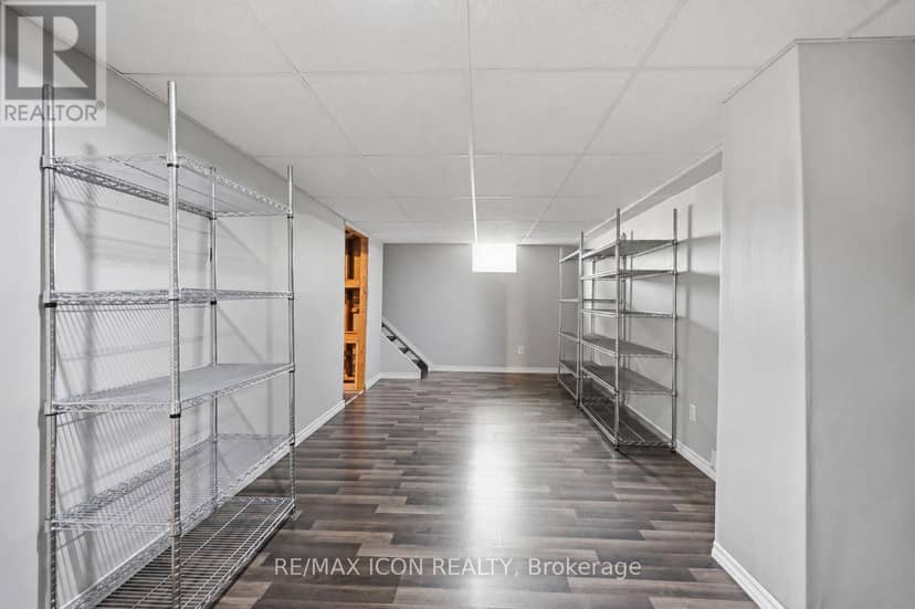 31 Mount Pleasant Avenue — photo 31 of 40