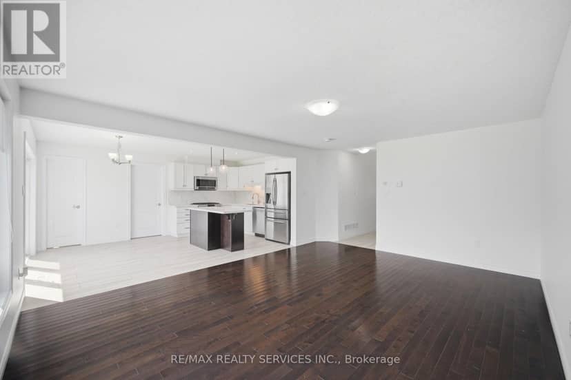 9 Monty Avenue — photo 11 of 40
