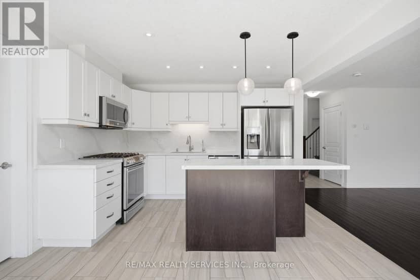 9 Monty Avenue — photo 15 of 40