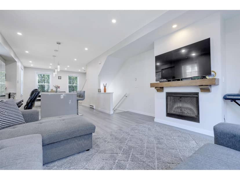 81 7233 189 STREET, Surrey, photo 3