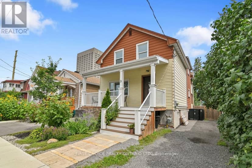 9 Huron Avenue — photo 1 of 35