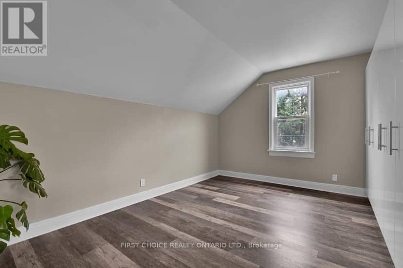 9 Huron Avenue — photo 20 of 35