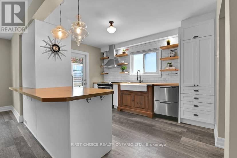 9 Huron Avenue — photo 5 of 35