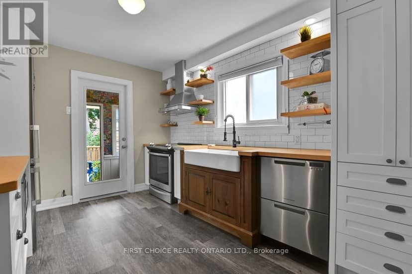 9 Huron Avenue — photo 6 of 35