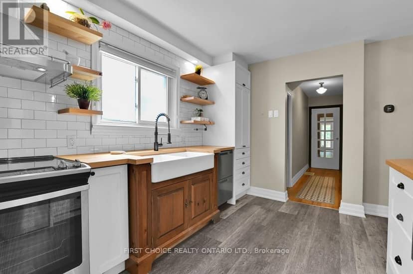 9 Huron Avenue — photo 8 of 35