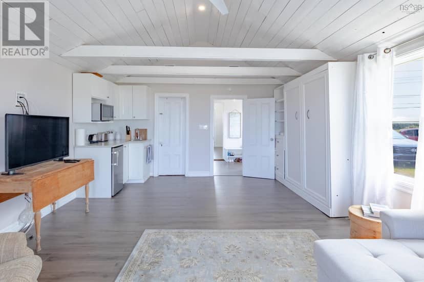 10345 Highway 1 — photo 37 of 40