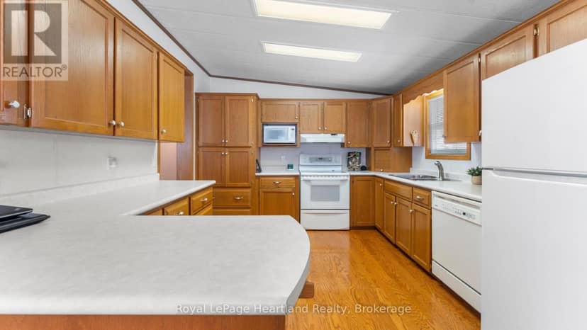 65 Cherokee Lane — photo 9 of 25