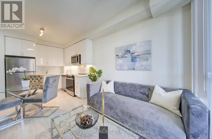 818 - 4955 Yonge Street — photo 10 of 22