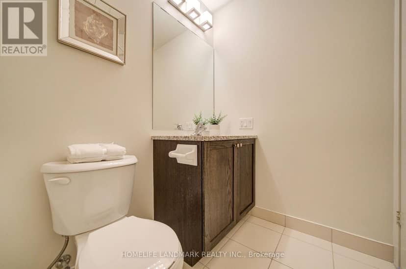 818 - 4955 Yonge Street — photo 13 of 22