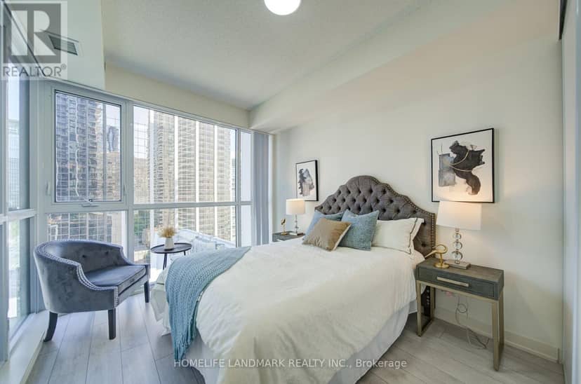 818 - 4955 Yonge Street — photo 15 of 22